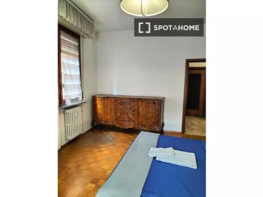 Immagine 2 di Camera condivisa in affitto  in Via Ercolano a Milano