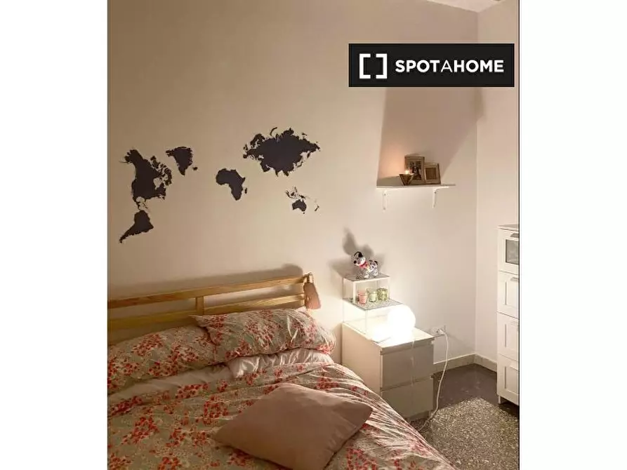 Immagine 6 di Camera condivisa in affitto  in Corso Trieste a Roma