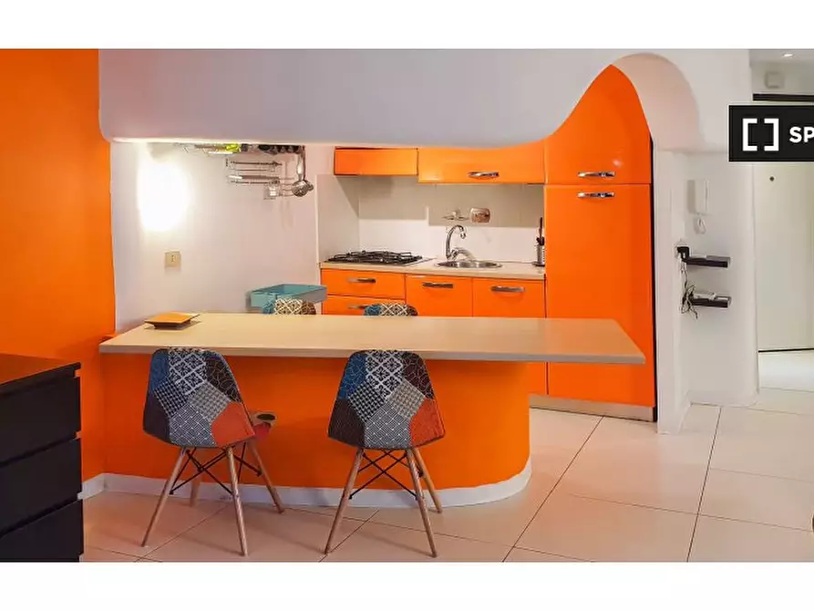 Immagine 2 di Appartamento in affitto  in Via Massimo Meliconi, 00128 Roma RM, Italy a Roma