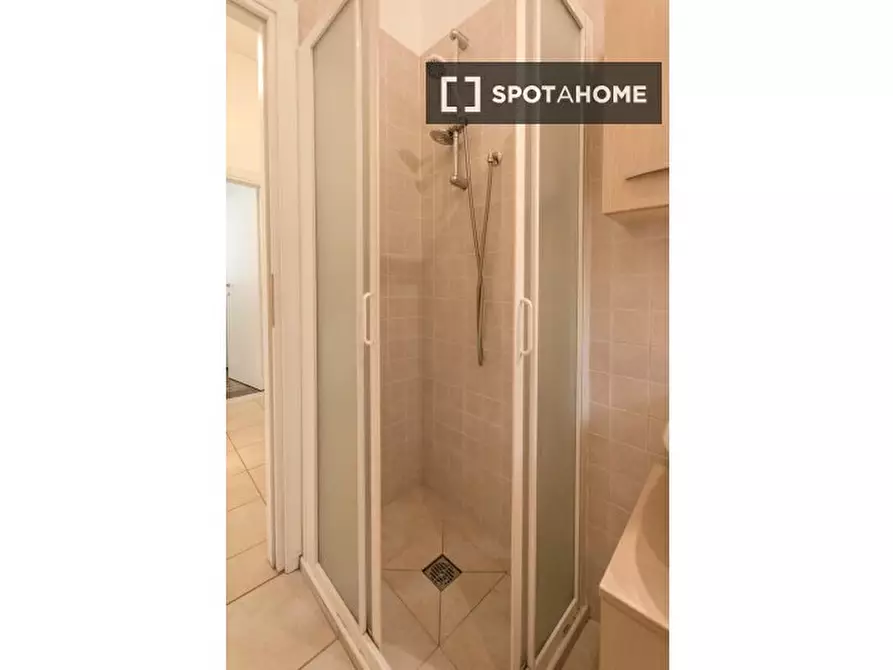 Immagine 18 di Appartamento in affitto  in Via Giuseppe Bentivogli a Bologna
