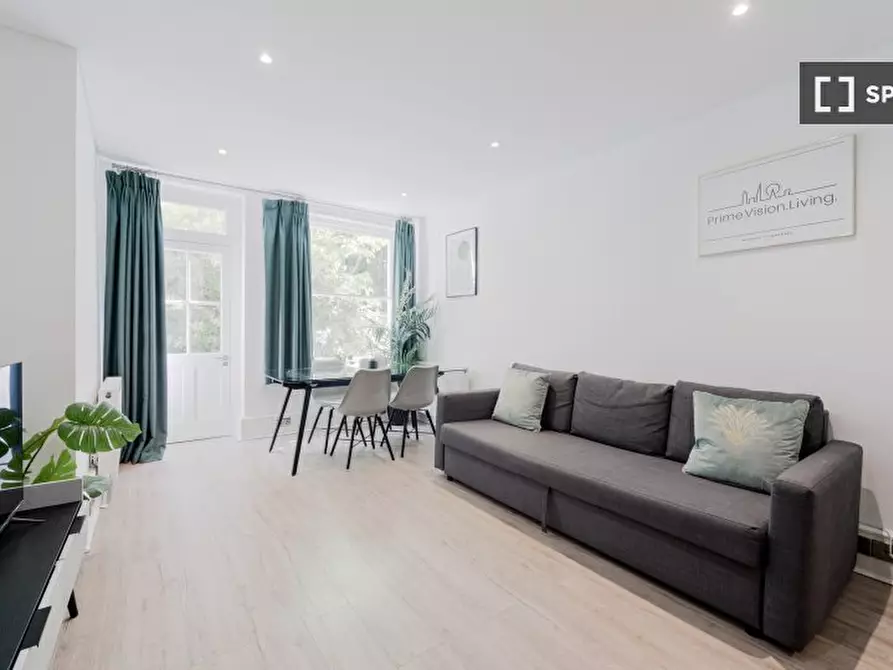 Immagine 1 di Appartamento in affitto  in Grenbeck Court a Kensington