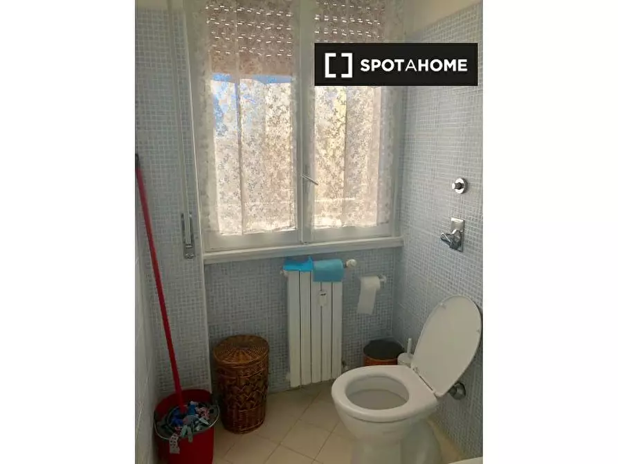 Immagine 8 di Camera condivisa in affitto  in Via Lecco, 20090 Buccinasco MI, Italy a Buccinasco