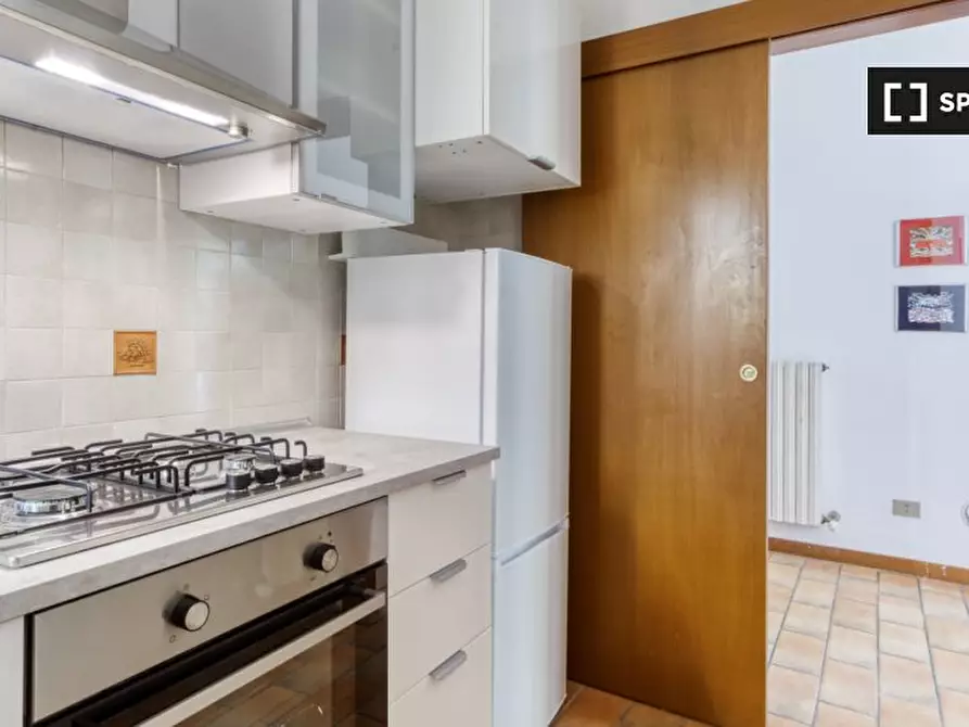 Immagine 6 di Appartamento in affitto  in Via Castiglione a Bologna