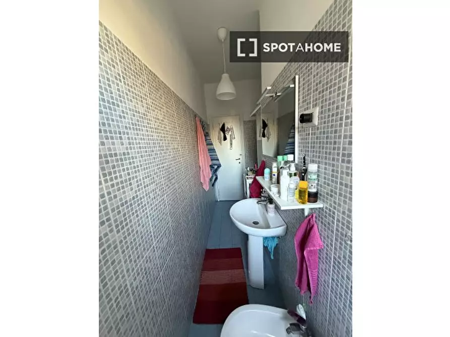 Immagine 12 di Camera condivisa in affitto  in Via Ruggero Leoncavallo a Milano