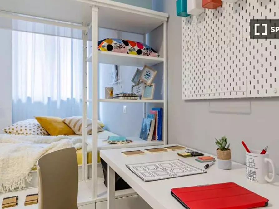 Immagine 5 di Camera condivisa in affitto  in Viale Bligny Milan a Milano