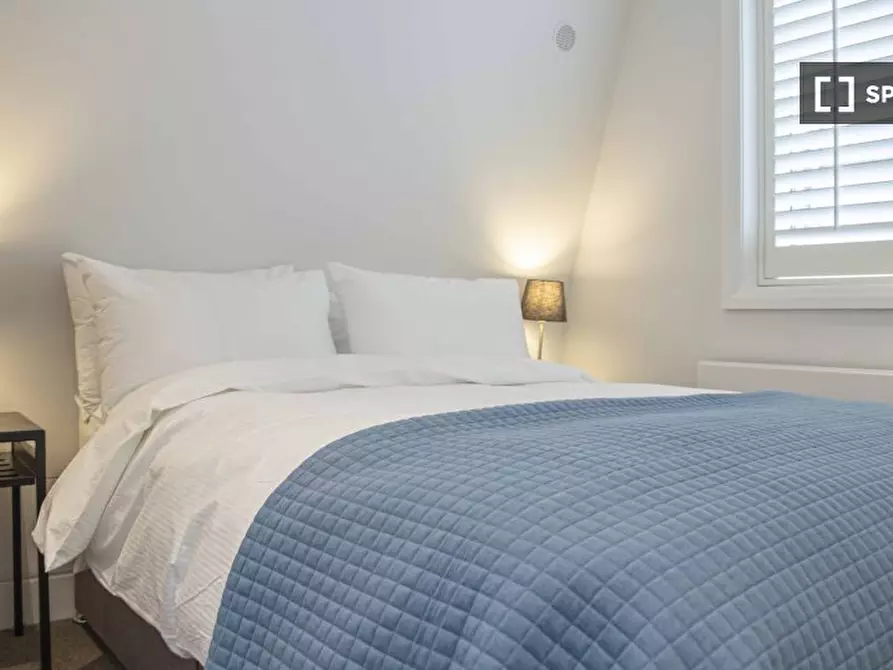 Immagine 3 di Appartamento in affitto  in Livonia Street a 