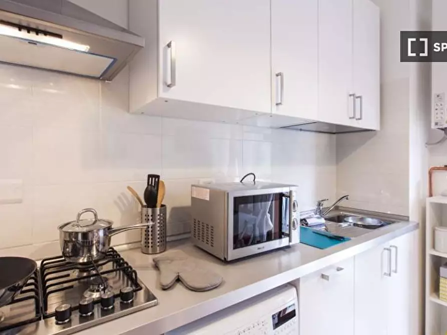 Immagine 10 di Camera condivisa in affitto  in Via Alessandro Astesani a Milano