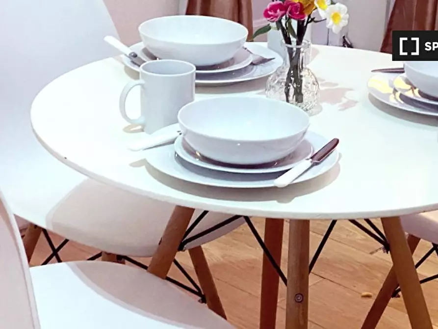 Immagine 3 di Appartamento in affitto  in -497 King's Rd a Kensington