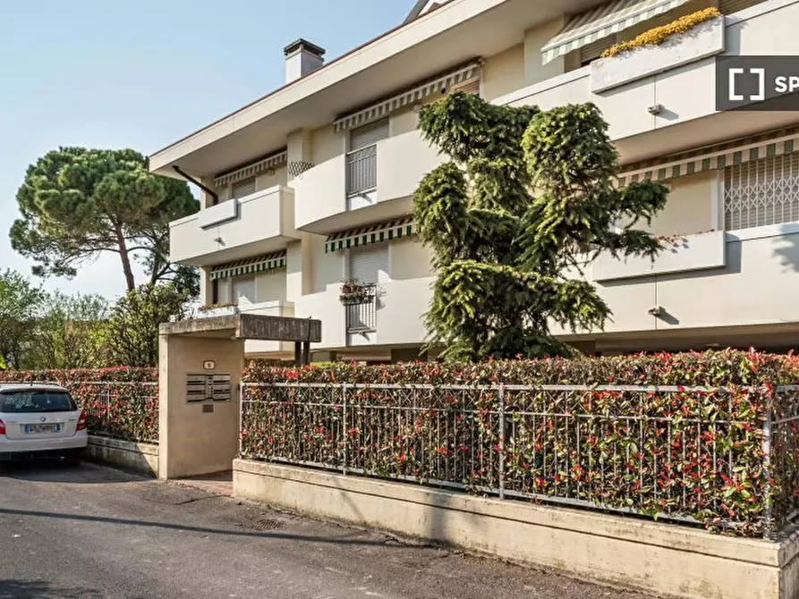Immagine 10 di Camera condivisa in affitto  in Via Valsanzibio a Padova