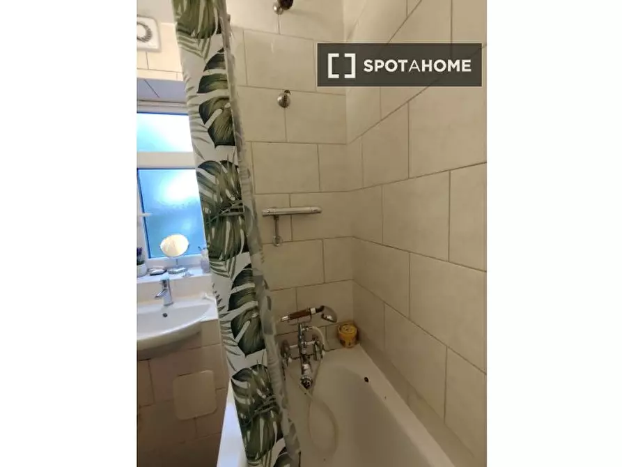 Immagine 11 di Camera condivisa in affitto  in Queen Caroline St a Hammersmith