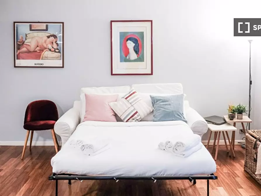 Immagine 2 di Ufficio in affitto  in Via Giuseppe Compagnoni a Milano