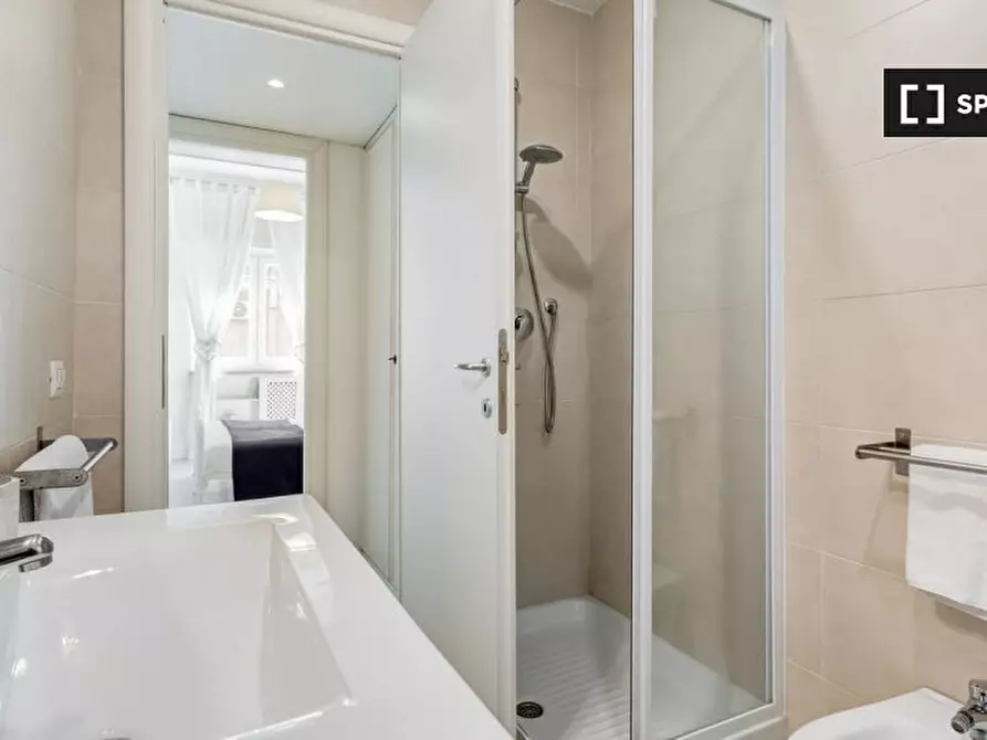 Immagine 4 di Ufficio in affitto  in Via Gualtiero Serafino a Roma