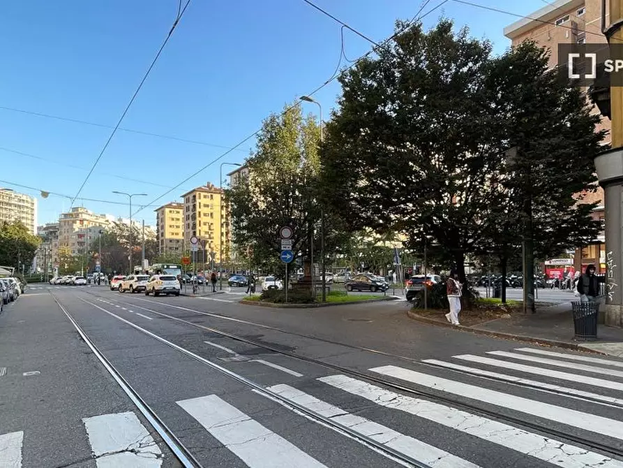 Immagine 14 di Appartamento in affitto  in P.za de Angeli Ernesto a Milano