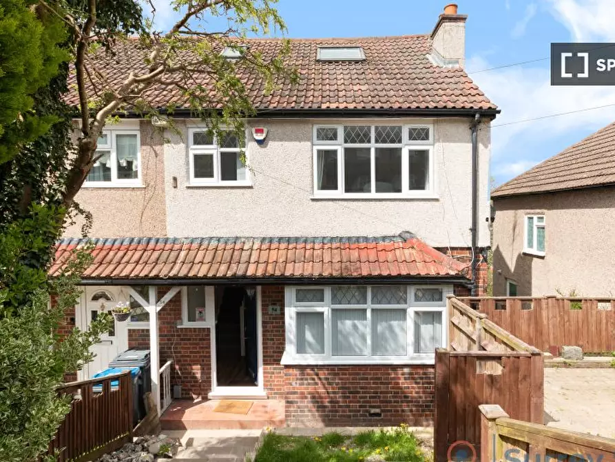 Immagine 11 di Appartamento in affitto  in Woodlands Grove a Croydon