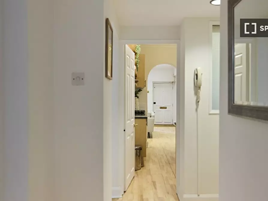 Immagine 18 di Appartamento in affitto  in Albion St a Paddington