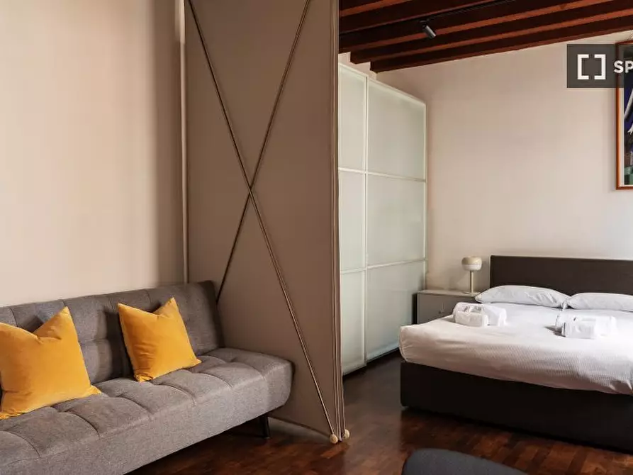 Immagine 4 di Appartamento in affitto  in Via Anfiteatro a Milano