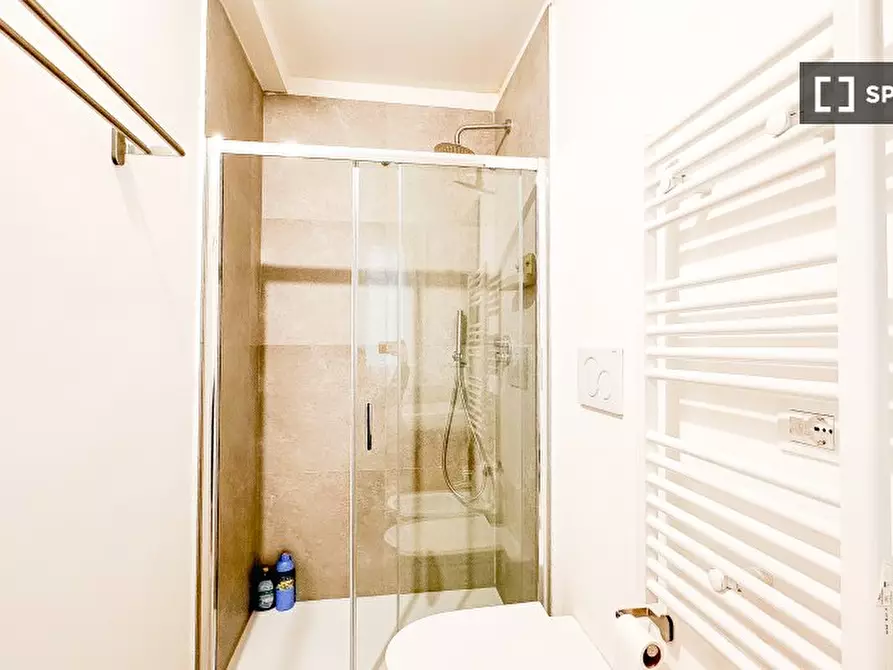 Immagine 11 di Ufficio in affitto  in Via Giambellino a Milano