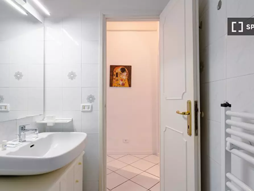 Immagine 5 di Ufficio in affitto  in Via Villani a Firenze