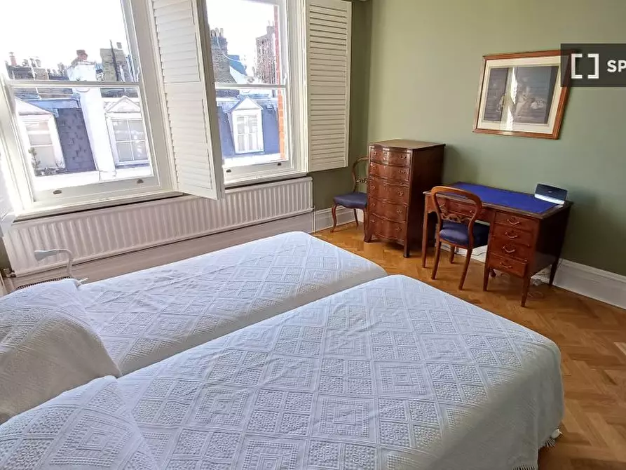 Immagine 19 di Appartamento in affitto  in Lawrence St a Kensington