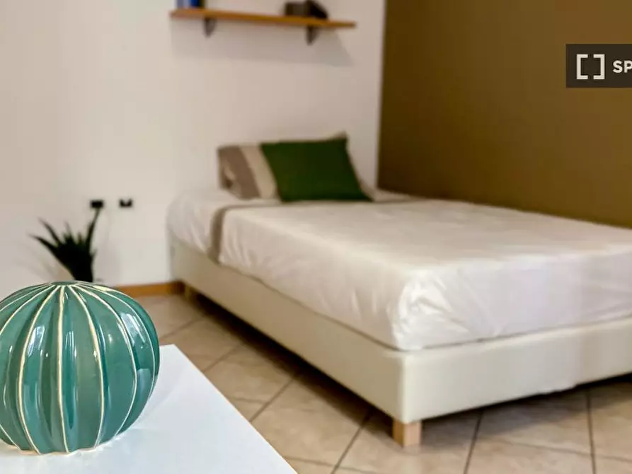 Immagine 6 di Camera condivisa in affitto  in Via Tommaso Gar a Trento