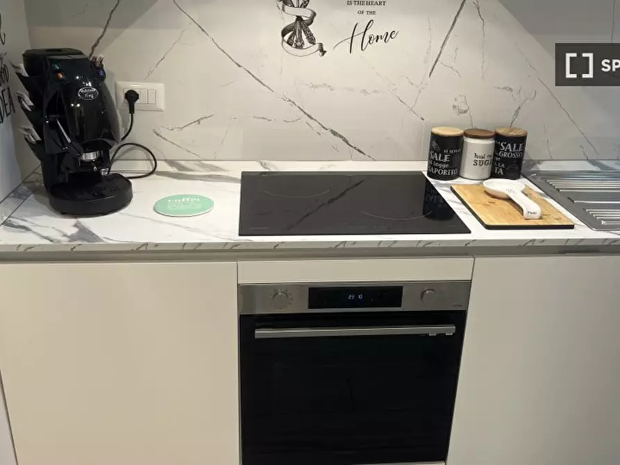 Immagine 2 di Appartamento in affitto  in Via Statilio Tauro a Roma