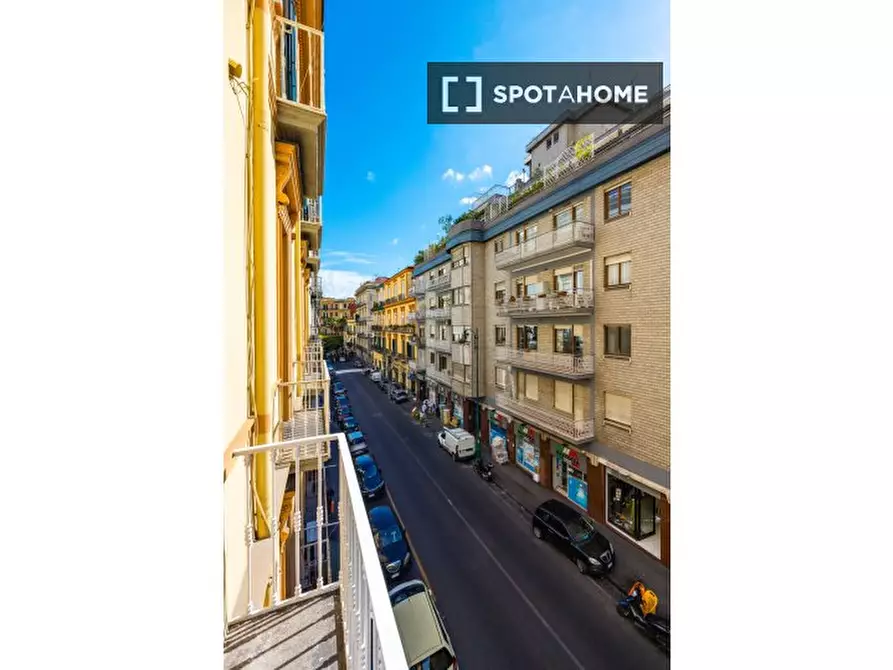 Immagine 16 di Appartamento in affitto  in Corso Vittorio Emanuele a Napoli