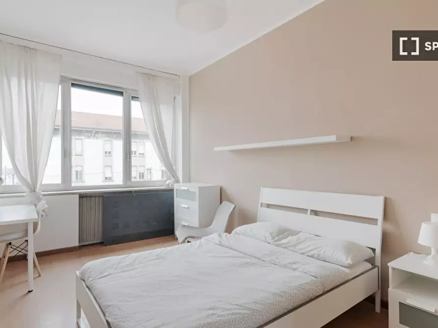 Immagine 3 di Camera condivisa in affitto  in Via Ernesto Breda a Milano