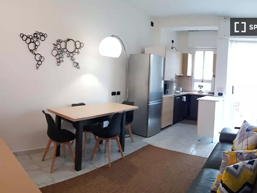 Immagine 2 di Appartamento in affitto  in Via Val di Bondo a Milano