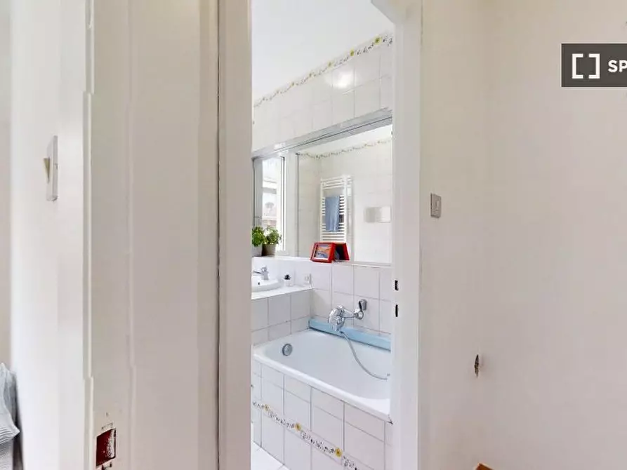 Immagine 9 di Camera condivisa in affitto  in VIA leonardo zize a Padova