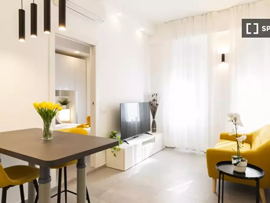 Immagine 2 di Appartamento in affitto  in Via dei Biancospini a Milano