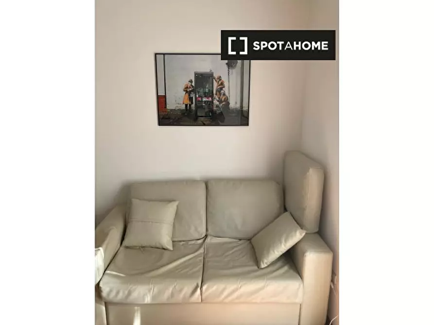 Immagine 3 di Camera condivisa in affitto  in Viale Corsica a Milano