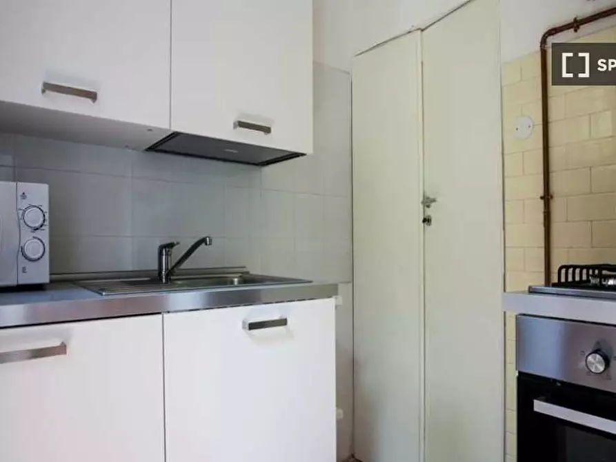 Immagine 7 di Camera condivisa in affitto  in Via Donato Creti a Bologna