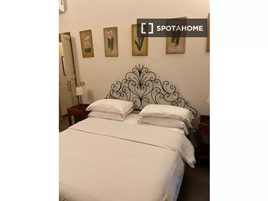 Immagine 2 di Appartamento in affitto  in Piazza San Giovanni In Laterano a Roma