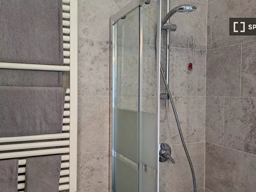 Immagine 9 di Appartamento in affitto  in Via Valassina a Milano