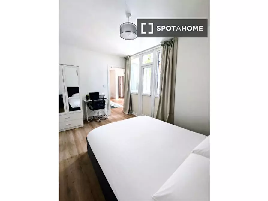 Immagine 15 di Appartamento in affitto  in Kirwyn Way a Camberwell