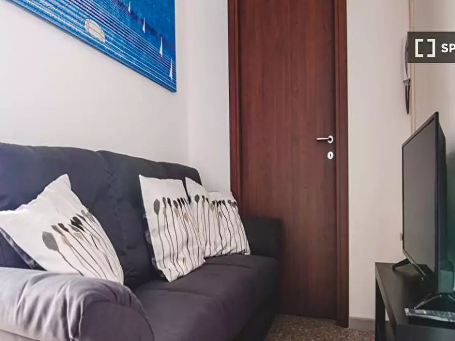 Immagine 7 di Camera condivisa in affitto  in Viale Monza a Milano