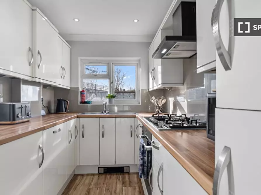 Immagine 2 di Appartamento in affitto  in Gloucester Rd a Croydon
