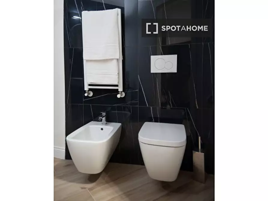 Immagine 6 di Ufficio in affitto  in Via Camillo Cavour a Firenze