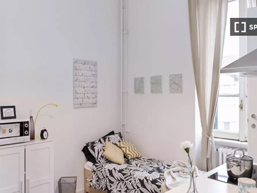 Immagine 1 di Camera condivisa in affitto  in Via Paolo Bassi Milan a Milano