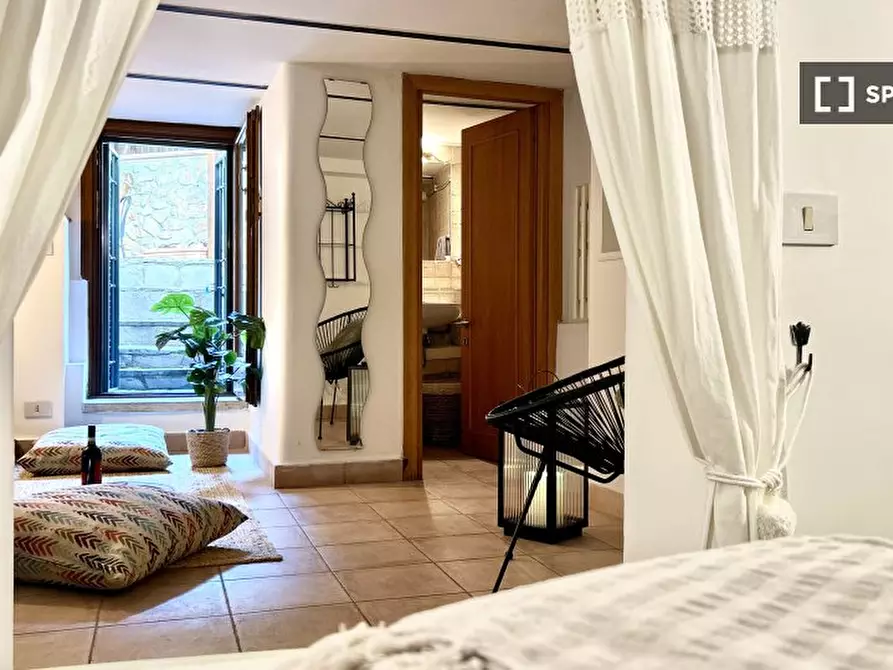 Immagine 14 di Appartamento in affitto  in Via Antonio Cesari a Roma