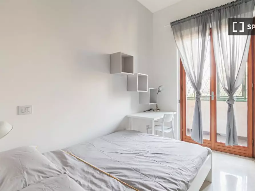 Immagine 3 di Camera condivisa in affitto  in Via Orti a Milano