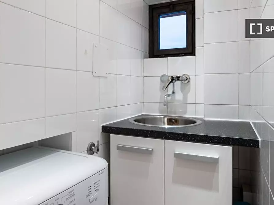 Immagine 9 di Ufficio in affitto  in Via de' Fusari a Bologna