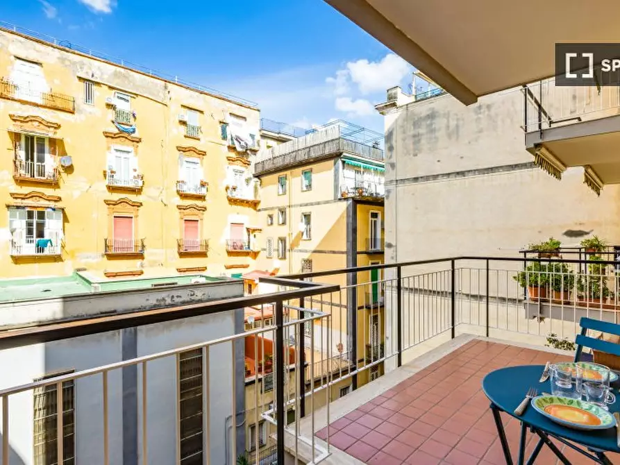 Immagine 2 di Appartamento in affitto  in Via Nardones a Napoli