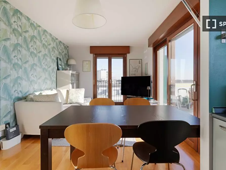 Immagine 2 di Ufficio in affitto  in Piazza Giuseppe Grandi a Milano