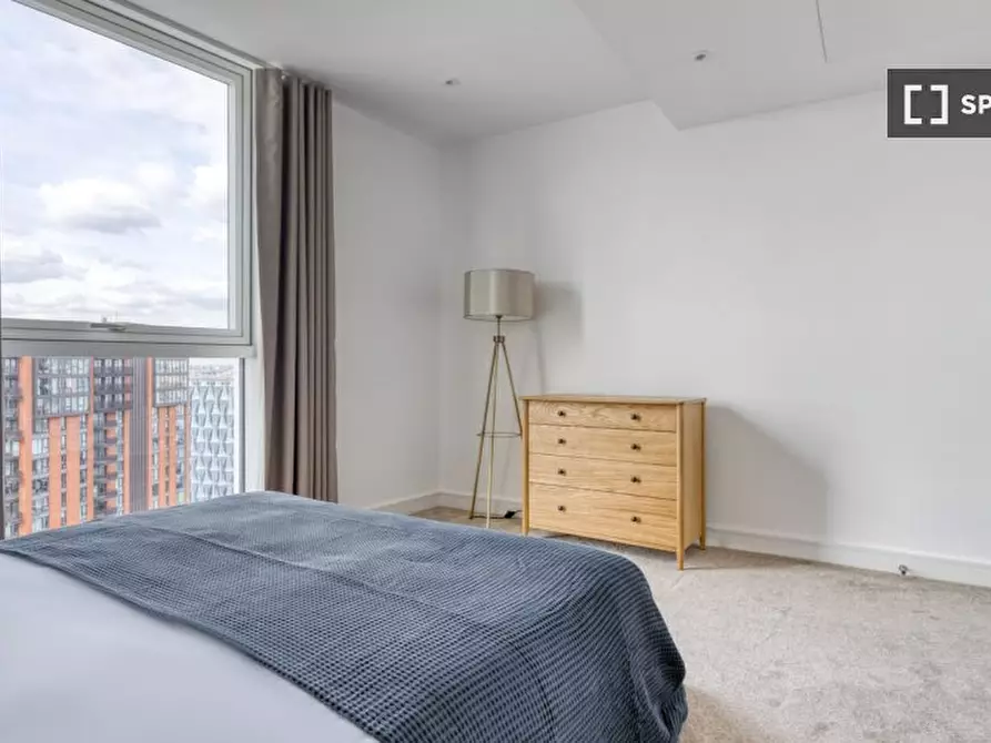 Immagine 9 di Appartamento in affitto  in Wandsworth Rd a Lambeth