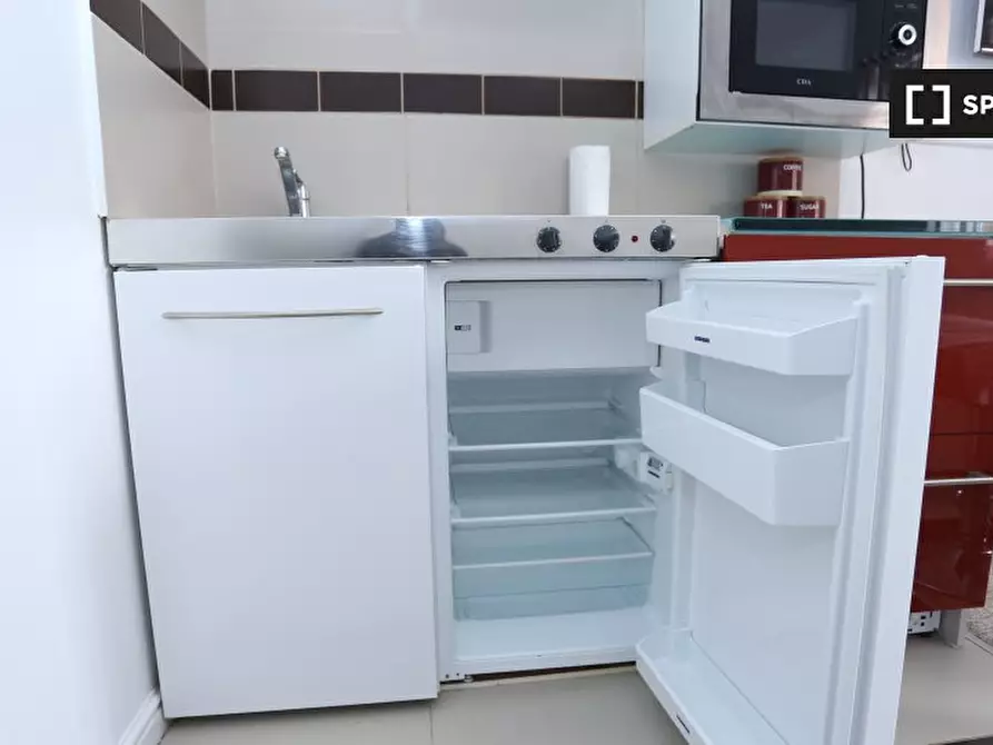 Immagine 8 di Ufficio in affitto  in Lytham Cl a Eltham