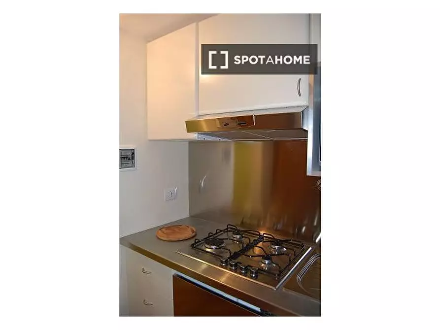 Immagine 9 di Ufficio in affitto  in Via dei Cerchi a Firenze