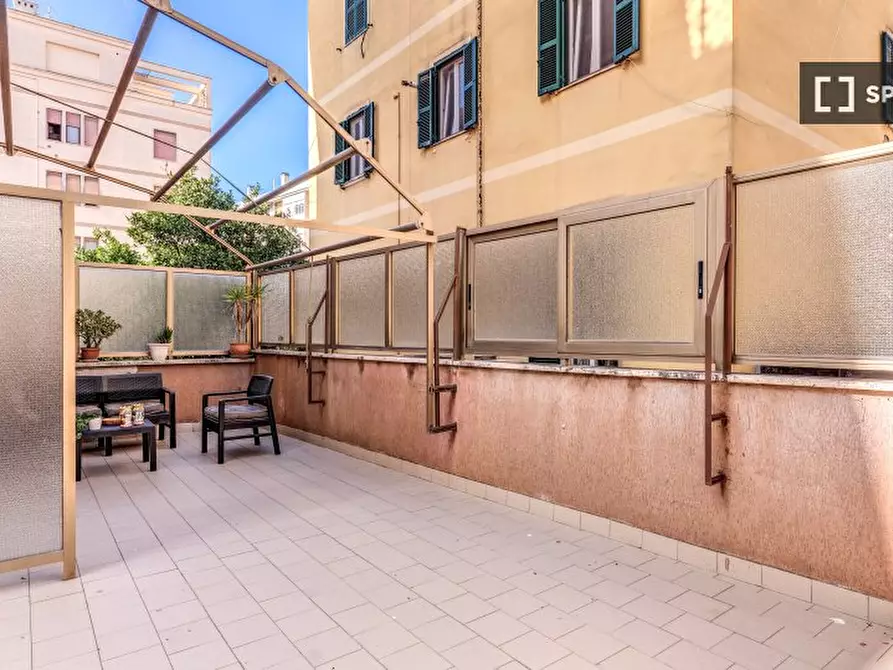 Immagine 12 di Appartamento in affitto  in Via dei Lauri a Roma