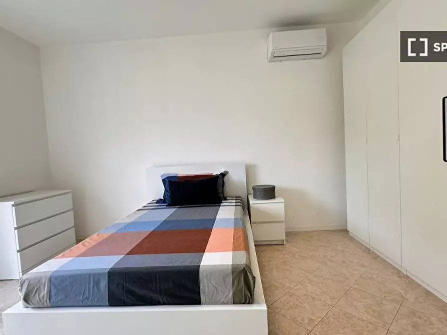 Immagine 13 di Camera condivisa in affitto  in Pecorini a Milano
