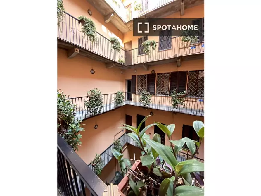 Immagine 5 di Ufficio in affitto  in Via Agnello a Milano